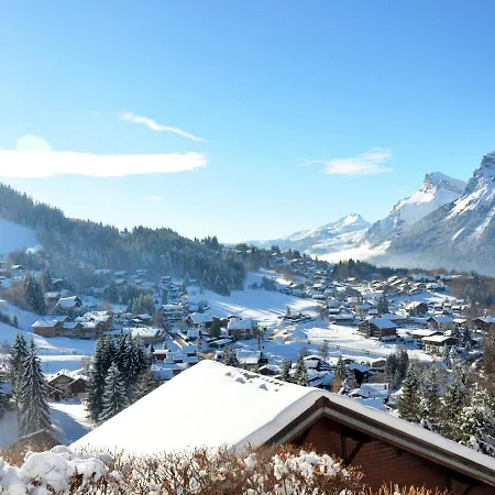 2 Pieces Pour 6 Personnes, Cabine, Parking, Au Coeur Du Village, Proche Des Pistes - Fr-1-572-166 Apartment Araches-la-Frasse